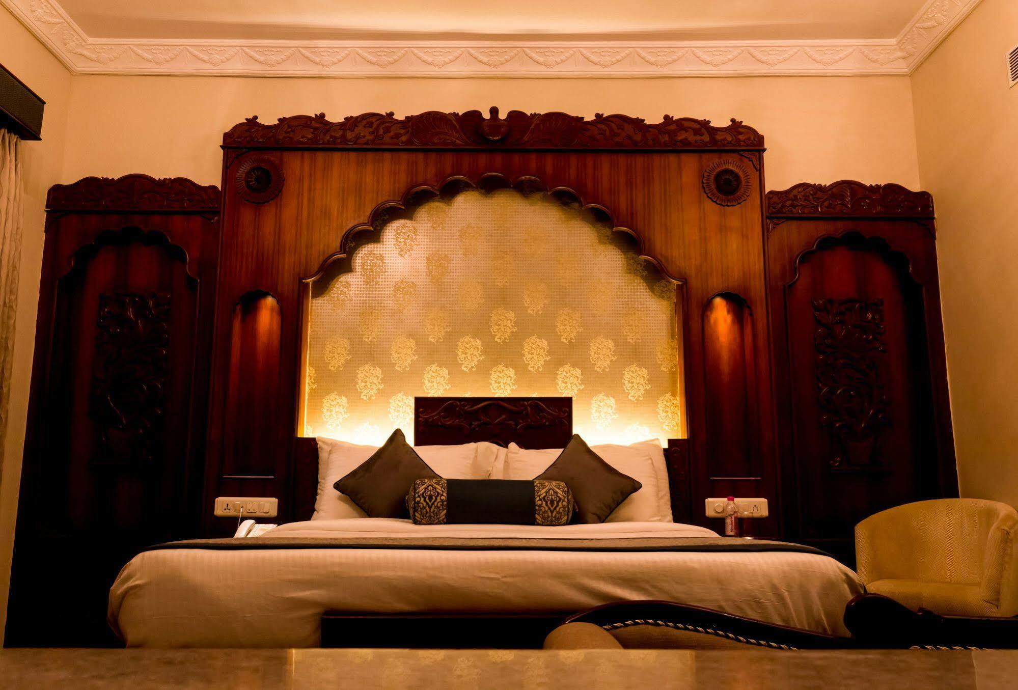 Pratap Mahal Pushkar Ihcl Seleqtion Hotell Eksteriør bilde