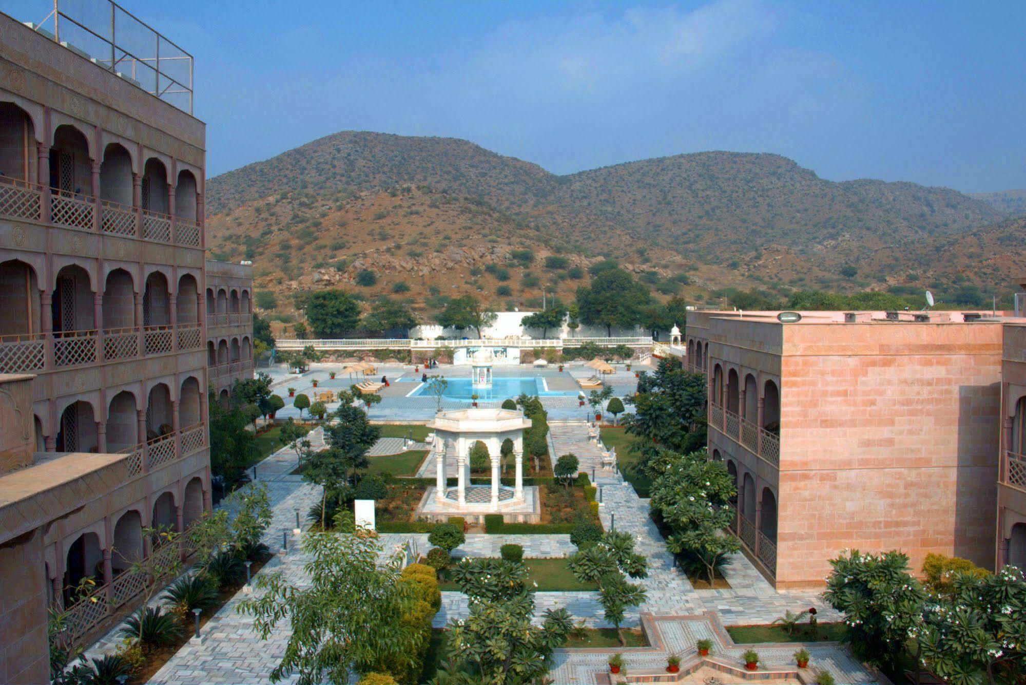 Pratap Mahal Pushkar Ihcl Seleqtion Hotell Eksteriør bilde